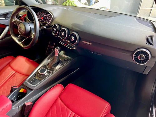 Audi TT TT 2.0 TFSI Attraction S Tronic