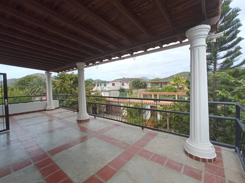 Imagen 13 de 14 de Re/max 2mil Vende Casa Quinta De 2 Pisos En Altagracia - Isla De Margarita