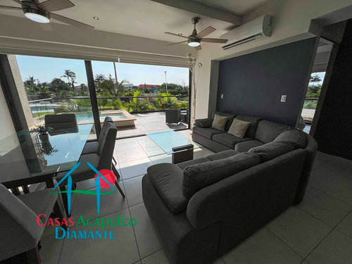 Cad Altamar Residencial Calypso 001. Terraza En L Con Jacuzzi Y Vista A Las Áreas Comunes, Sala Y Asador