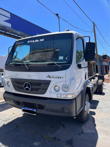 Imagen 3 de 11 de Mercedes Benz Accelo 1016 Okm Manual 2022