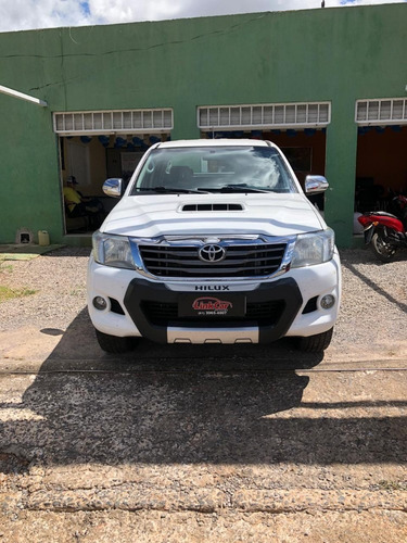 Toyota Hilux 3.0 Srv 4x4