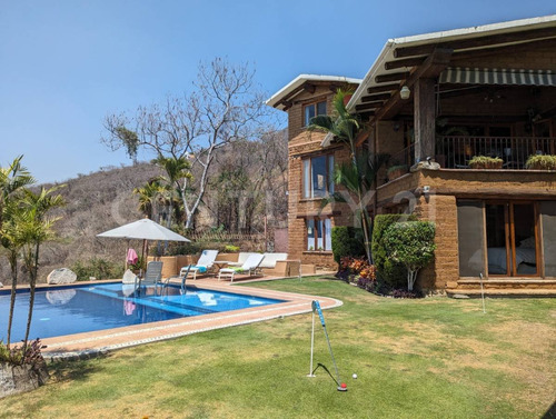 Casa En Venta, Club De Golf San Gaspar, Jiutepec, Morelos