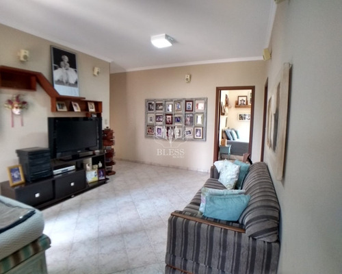 Imagem 14 de 25 de Linda Casa Térrea À Venda No Condomínio De Alto Padrão Estância Marambaia (vinhedo)! 5 Suítes, Piscina Aquecida, Área Gourmet, Pomar E Muito Mais.... - Cc00996 - 68865168