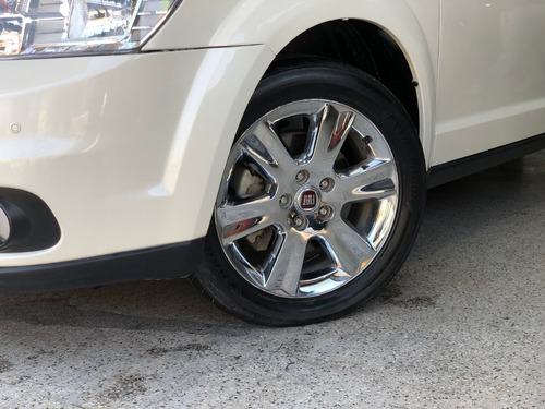 Imagem 18 de 25 de Fiat Freemont 2.4 16v Precision 2013 7 Lugares Teto Solar