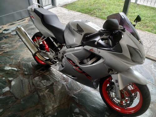 Honda F4i