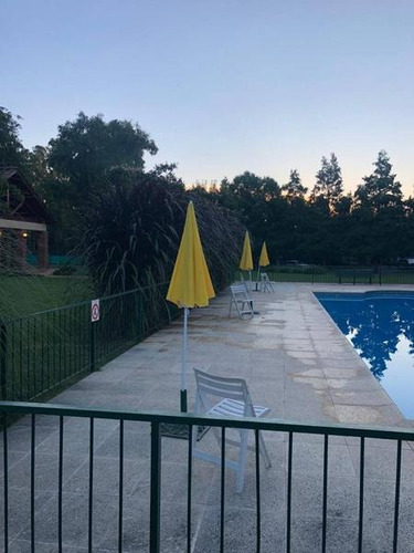 Venta - Casa Con Gran Arboleda En Los Portillos Bayugar Negocios Inmobiliarios