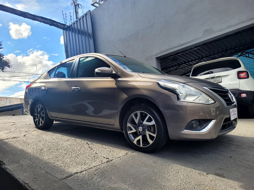Nissan Versa Nissan Versa 1.6 16V SL FlexStart (Flex)