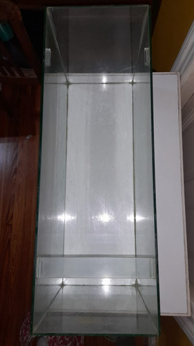 Pecera Vidrio 70 X 24,5 X 34,5 Cm (Usado)