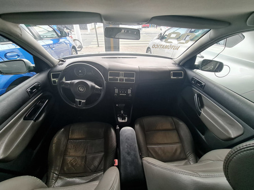Imagem 12 de 17 de Volkswagen Bora 2009 2.0 Aut. 4p