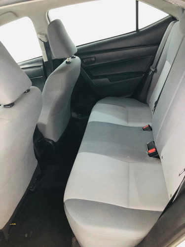 Imagen 8 de 13 de Toyota Corolla 2017 1.8 Base Cvt