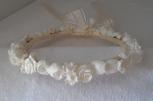 Imagen 7 de 10 de Cintillo Corona De Flores Para Niñas Bautizo Comunión Paje