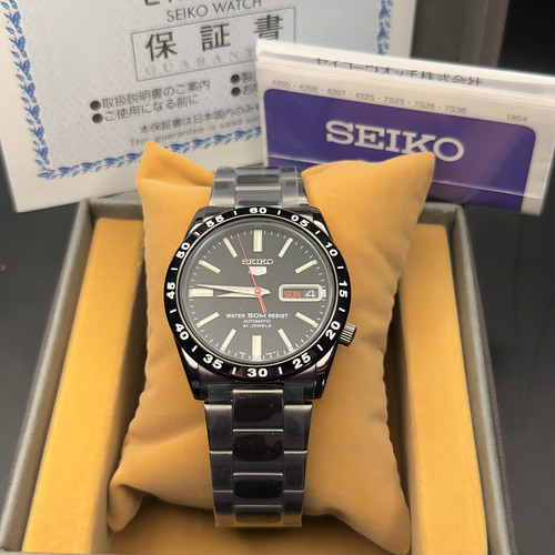 Seiko 5 Black Snke03 21 Jewels Automatic, correa 7x26, 37 mm, bisel negro, fondo negro