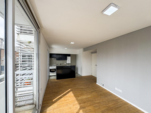 Departamento Piso Exclusivo Con 2 Dormitorios Y Mega Balcón