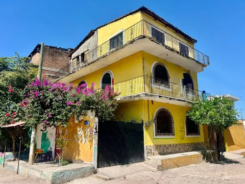 Propiedad En Venta En Ramblases En Puerto Vallarta, Potencial De Inversión
