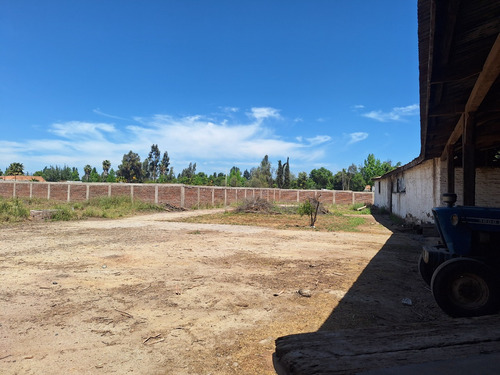 Terreno Con Gran Galpón, Bodegas, Oficinas Y Casa