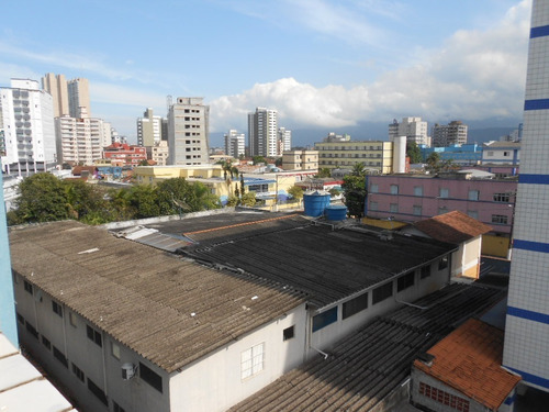 Imagem 17 de 20 de Apartamento 01 Dormitório Na Vila Mirim, Próximo Ao Mar.