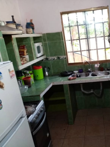 Imagen 4 de 14 de Se Vende Casa En Santa Teresa Urb Las Carolinas