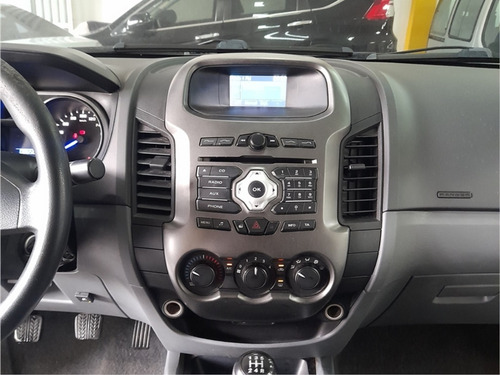 Ford Ranger 2.5 XLS 4X2 CD 16V FLEX 4P MANUAL