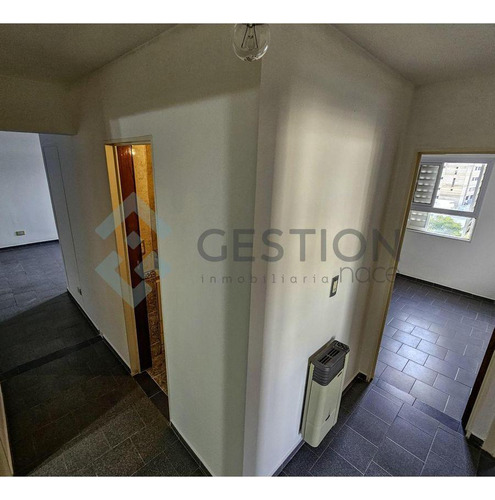 Departamento En Venta De 3 Dormitorios Con Cochera - Anexo Nueva Cordoba