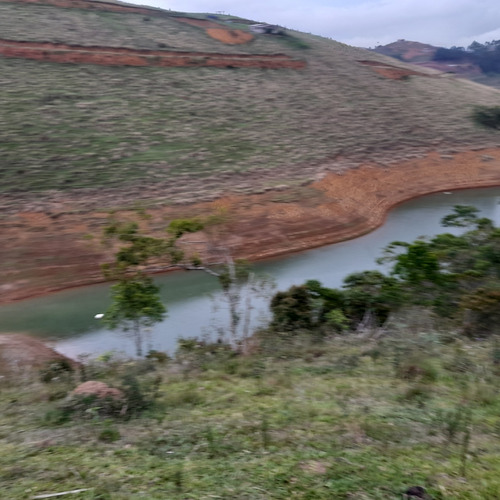 Vendo Terrenos Com Vista A Represa De Paraibuna Sp