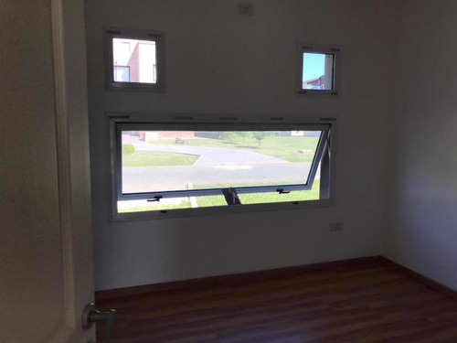 Imagen 10 de 14 de Venta De Casa 3 Dormitorios En Malibu Canning - San Vicente