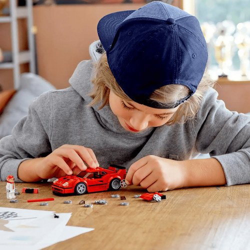 Lego Speed Champions Ferrari F40 Competizione 75890 Número de piezas 198