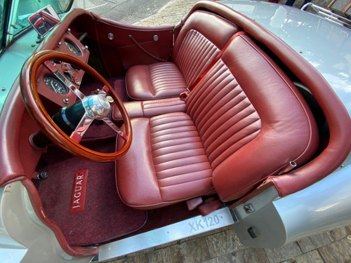 Jaguar Xk 120 Replica - 1976