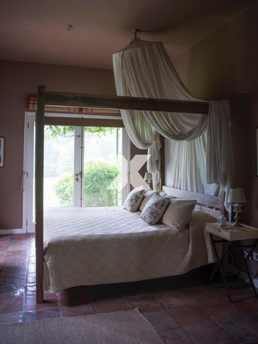 Preciosa Casa En Excelente Punto, Ideal Para Vacacionar.- Ref: 83