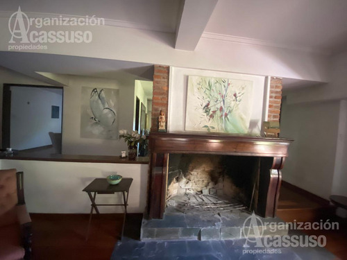 Casa / Lote Venta - Acassuso Av. Libertador Hacia Solís
