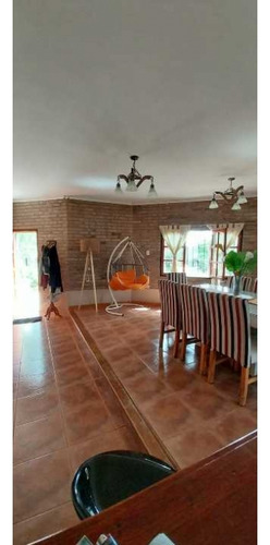Preciosa Casa En Dos Plantas ..vendo!!