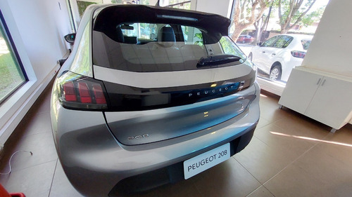 Imagen 23 de 25 de Peugeot 208 Feline Tiptronic 0km Az