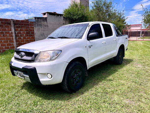 Toyota Hilux 2.5 Dx Pack Cab Doble 4x2 (2009)