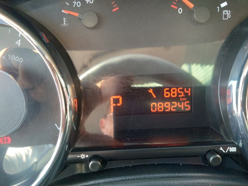 Imagen 15 de 18 de Peugeot 3008 2013 1.6 Feline Thp 163cv Tiptronic