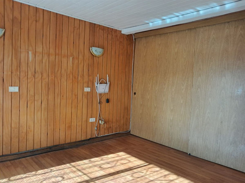 Casa En Venta De 3 Dorm. En Coronel
