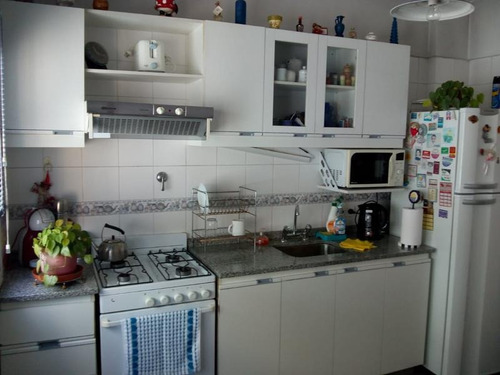 Departamento - Florida Mitre/este 2ambientes Con Balcón Y Baulera