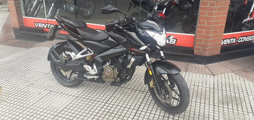 Imagen 1 de 5 de Bajaj Rouser Ns 200