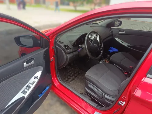 Hyundai Accent 1.6l 4 p