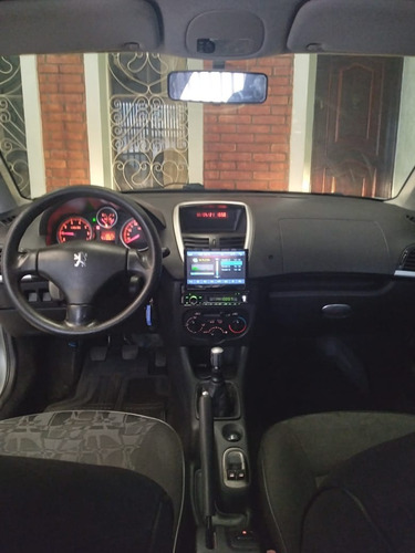 Peugeot 207 Passion 1.4 Xr Flex 2011