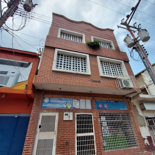 Imagen 1 de 16 de Edificio Y Fondo De Comercio Casco Central De Puerto La Cruz