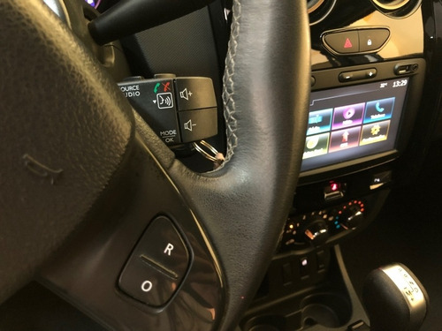Imagem 6 de 13 de Duster Dynamique 1.6 Aut. Cvt Branca Completa Impecável