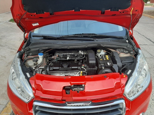 Peugeot 208 1.5 Allure 2015