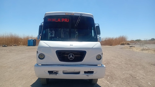 Camion Mercedez Benz 904 Modelo 2006 De 29 Pasajeros