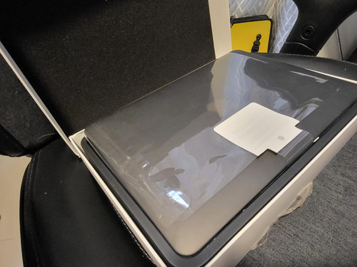 Macbook Air Plata 13.3 Mod A1466 - Impecable (Usado)