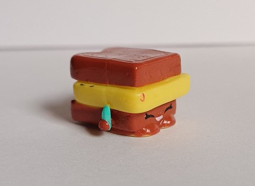 Mini Figura Shopkins Emparedado Toast T. Warm (Usado)