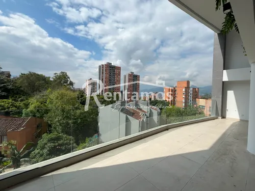 Apartamento En Venta En El Tesoro. Cod V775867