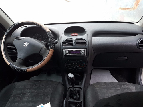 Imagem 6 de 10 de Sucata Peugeot 206 Sw Pre 1.6 2005 (somente Peças)