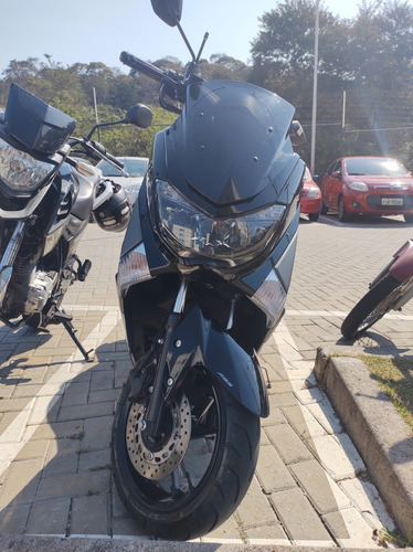 Imagem 1 de 5 de Yamaha Nmax