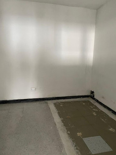 Imagen 1 de 15 de Oficinas En Arriendo Centro 279-22031