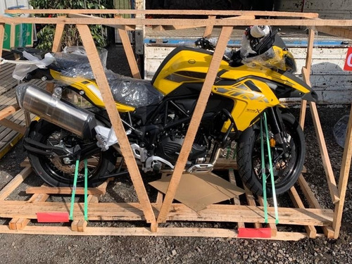 Imagen 2 de 12 de Benelli Trk 502 X En Sbk Motos