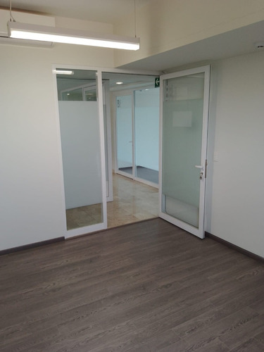 Oficinas 208, 209, 211 En Santa Fe